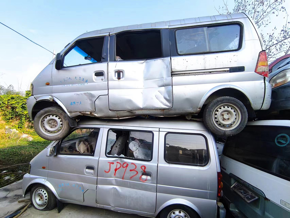 報(bào)廢面包車回收